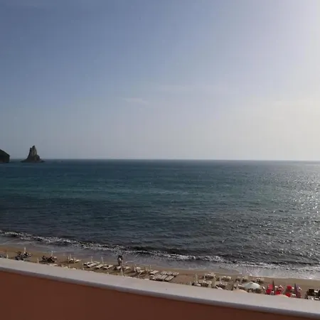 Daire The Harmony - Beachfront Sea View Agios Gordios (Corfu)